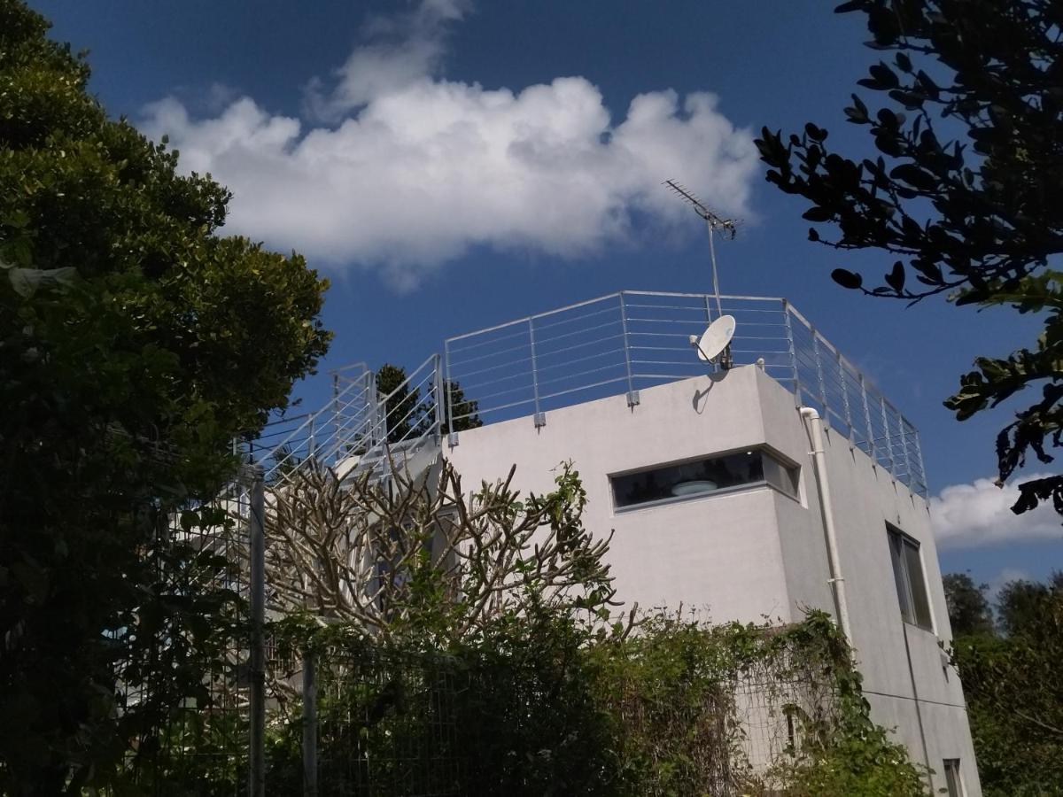 Holiday House Ryukyu-An "Music Hostel" Yomitan Ngoại thất bức ảnh