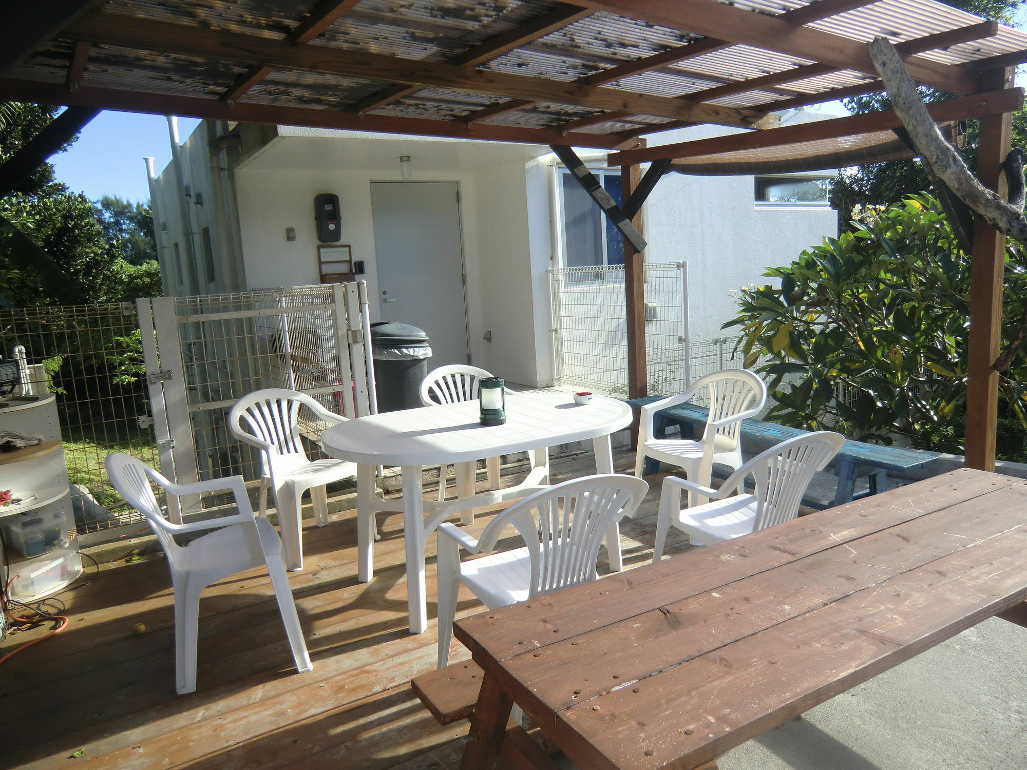 Holiday House Ryukyu-An "Music Hostel" Yomitan Ngoại thất bức ảnh
